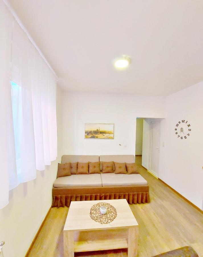 Magenta Apartments Belgrade Exterior photo